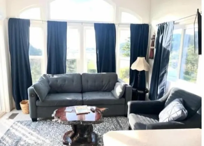 Rogue River Landing Resort Cabins