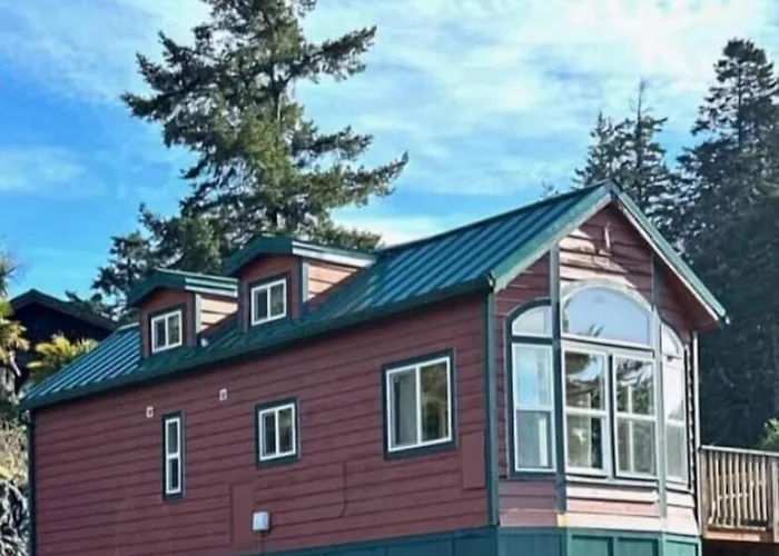 Rogue River Landing Resort Cabins